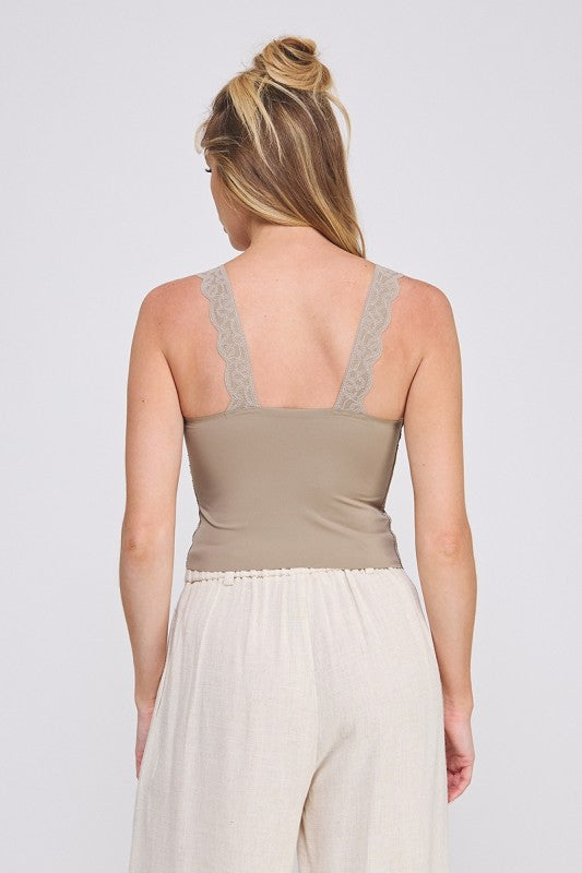 Lainey Scallop Edge Lace Padded Bralette Mocha Stone