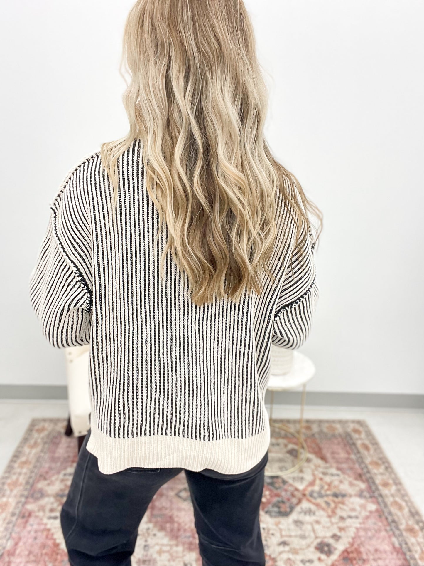 She Will Two-Tone Chenille Crewneck Sweater Black