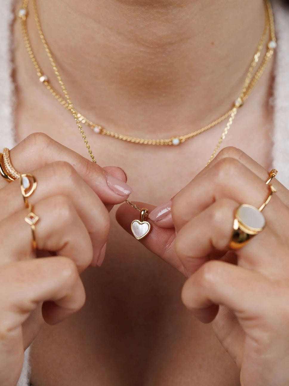 The Hart Necklace 18K Gold Plated
