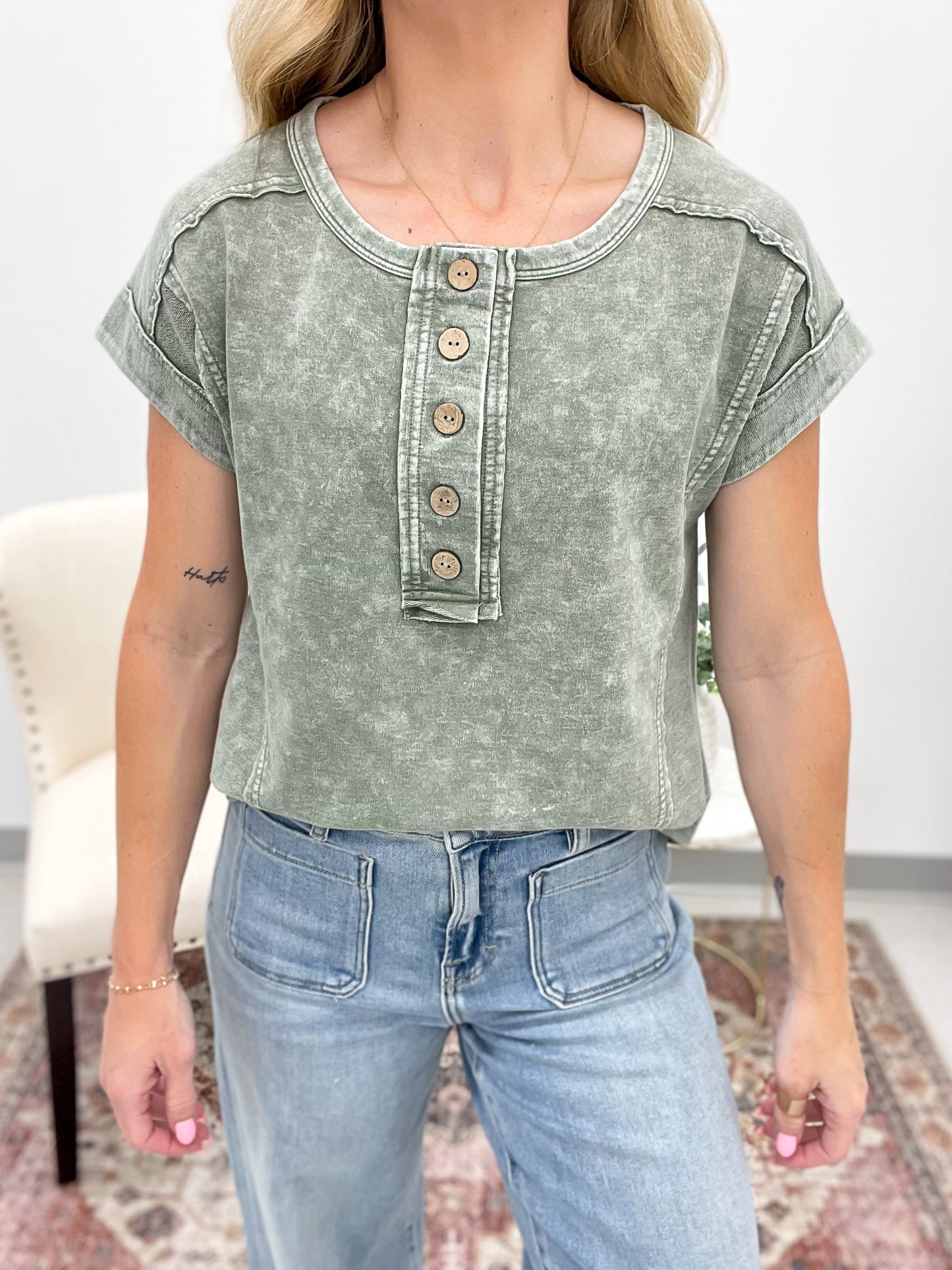 Stay True Washed Henley Top Olive