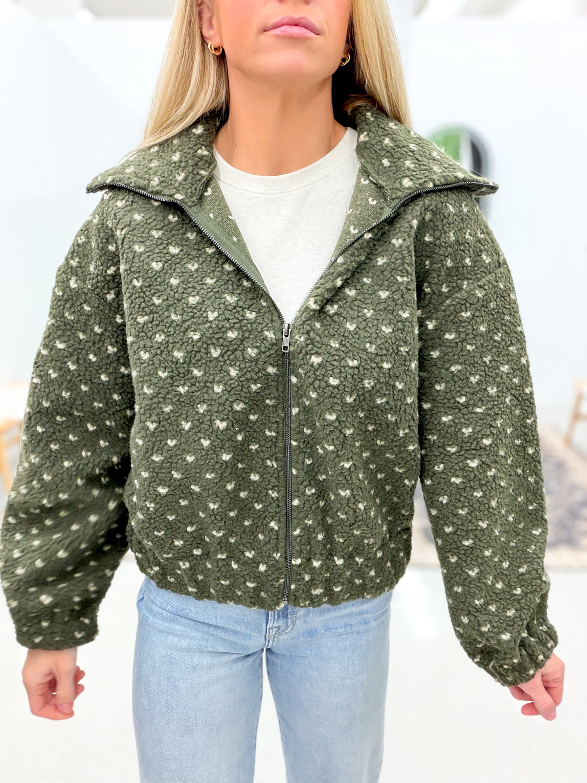 Risk Taker Heart Detail Sherpa Jacket Olive