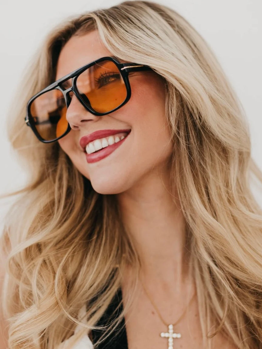 The Natalie Aviator Sunglasses Amber/Black