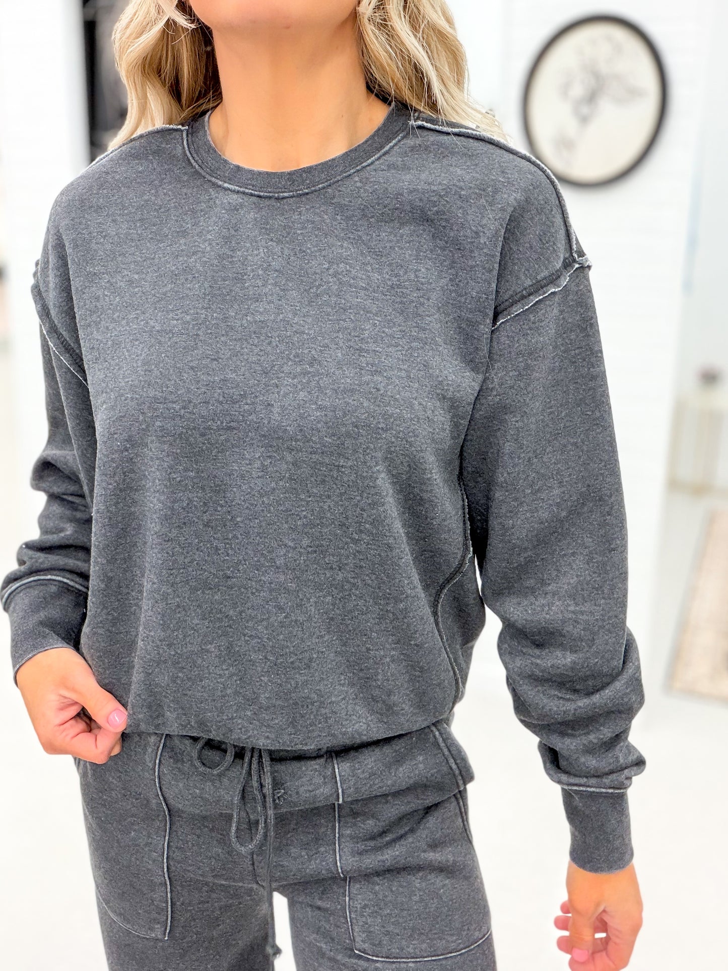 Time Tells Mineral Wash Sweatshirt And Wide Leg Pants Set Black