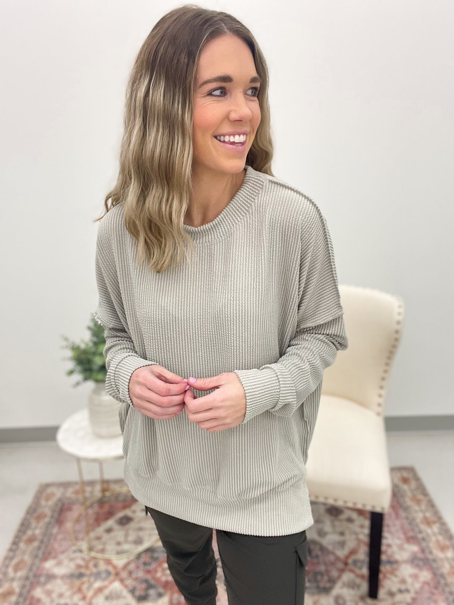 Run It Ribbed Crew Neck Top Pearl Gray Extended