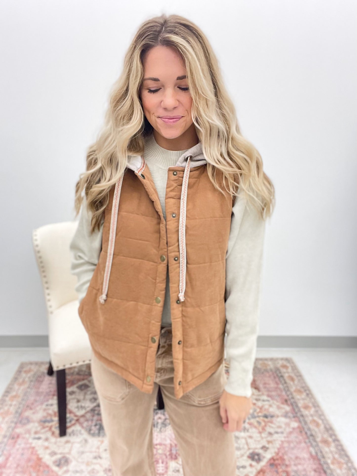 Miles Ahead Hooded Puffer Vest Rust