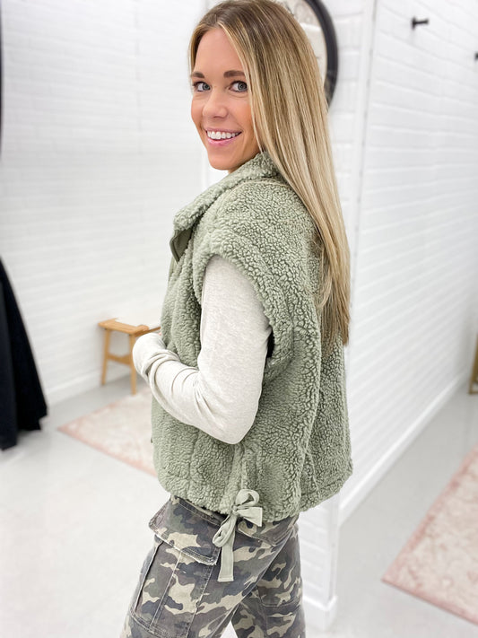 Gone Too Fast Sherpa Vest Tie-Up Side Detail Soft Olive