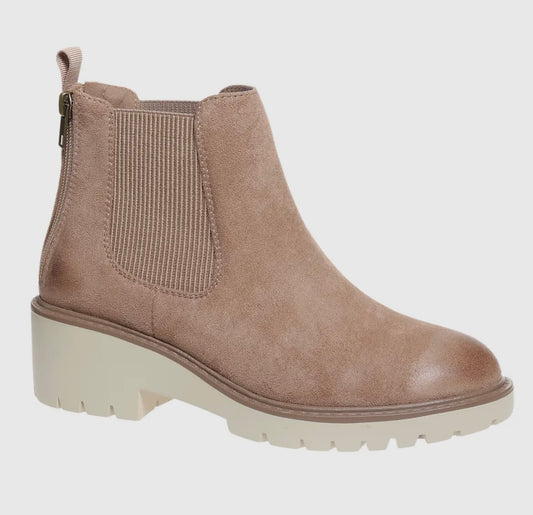 The Danielle Lug Boots Dark Taupe