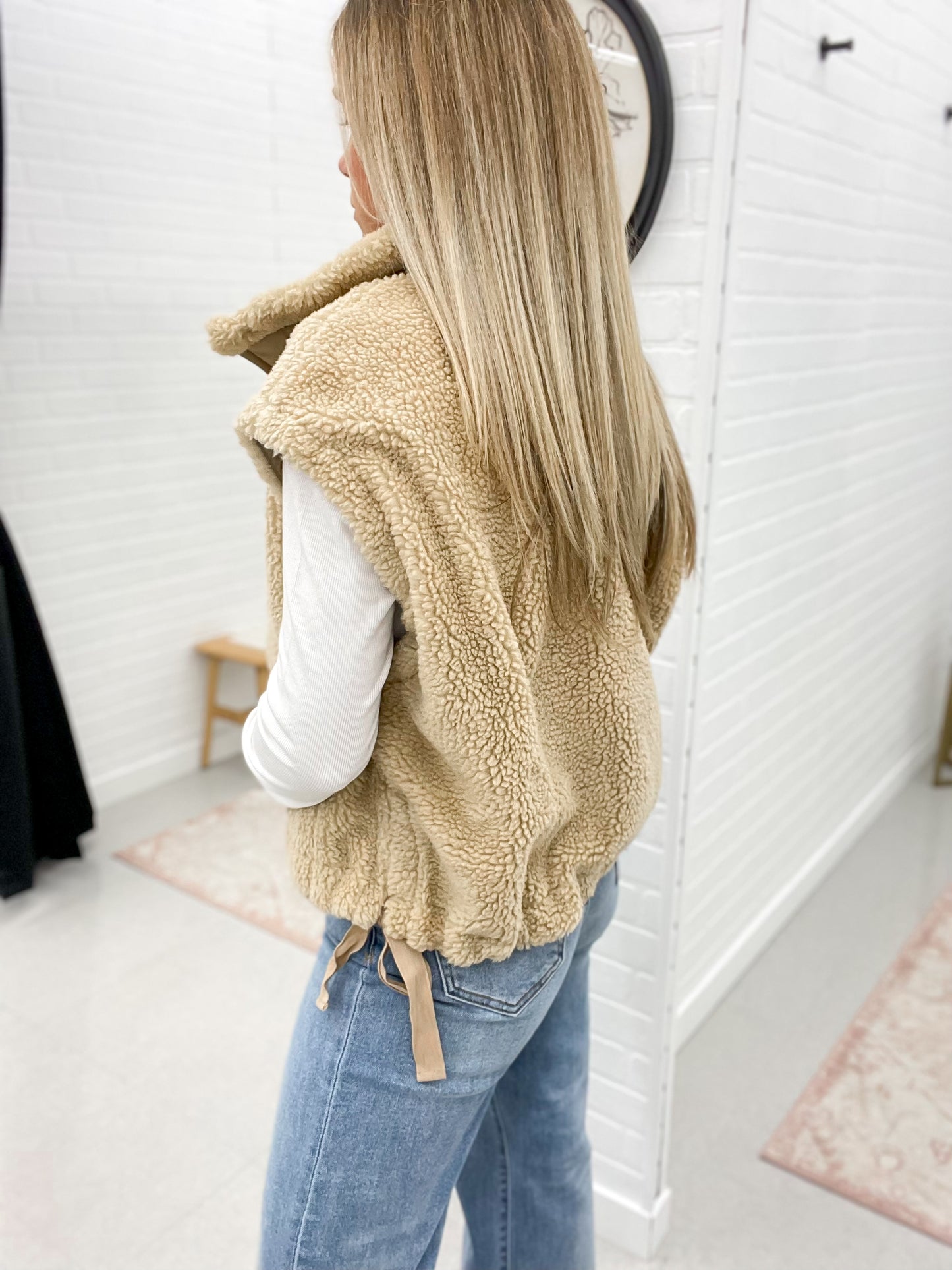 Gone Too Fast Sherpa Vest Tie-Up Side Detail Tan