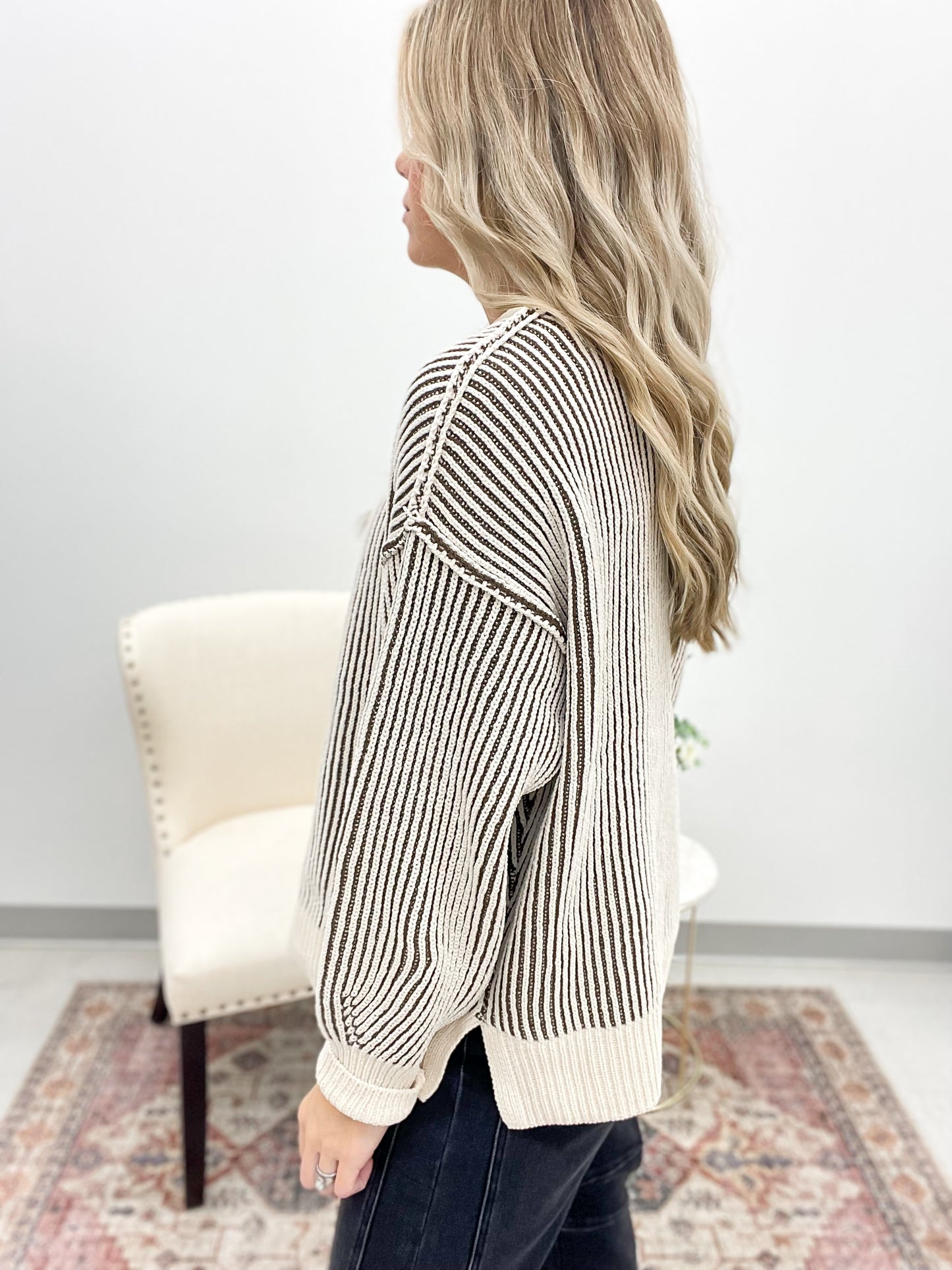 She Will Two-Tone Chenille Crewneck Sweater Brown