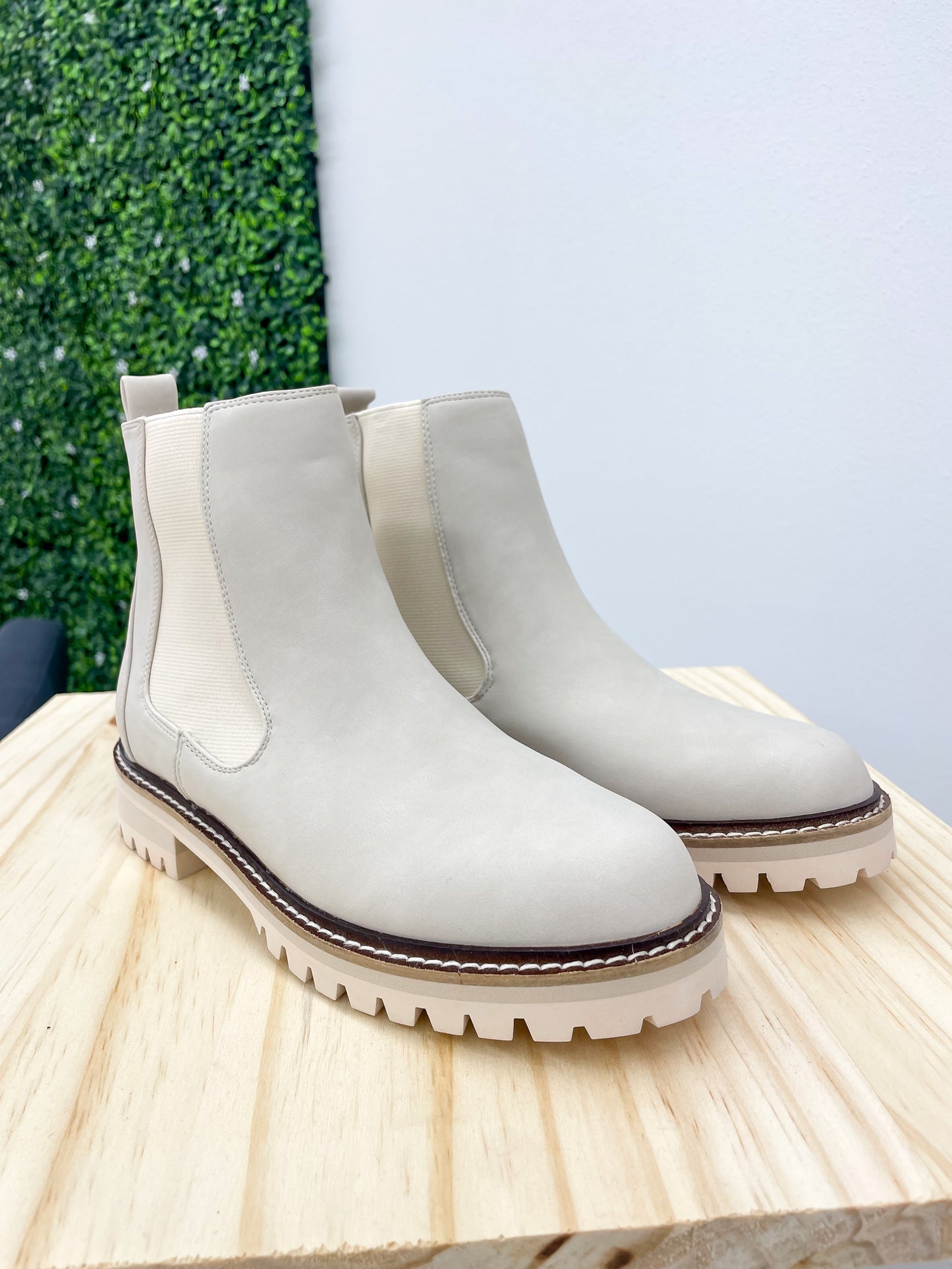 The Grace Ankle Booties Cream 6