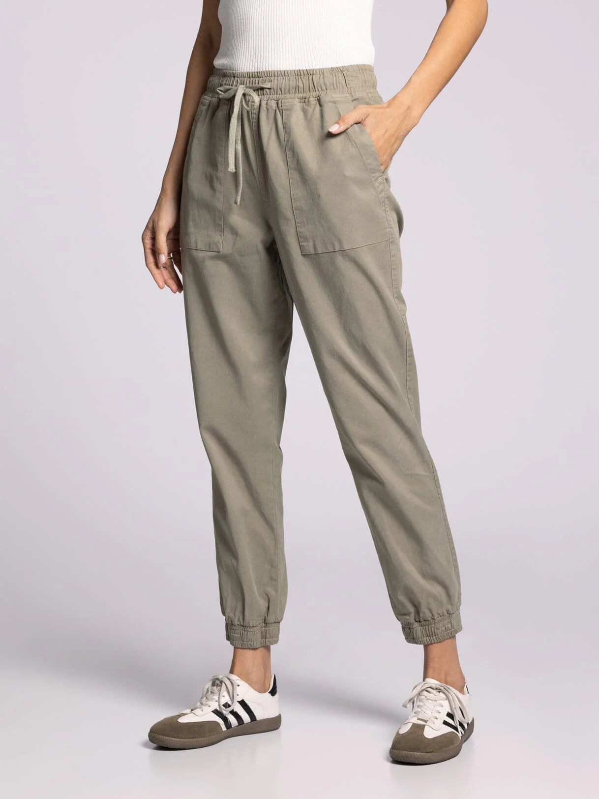 The Dylan Pants Olive