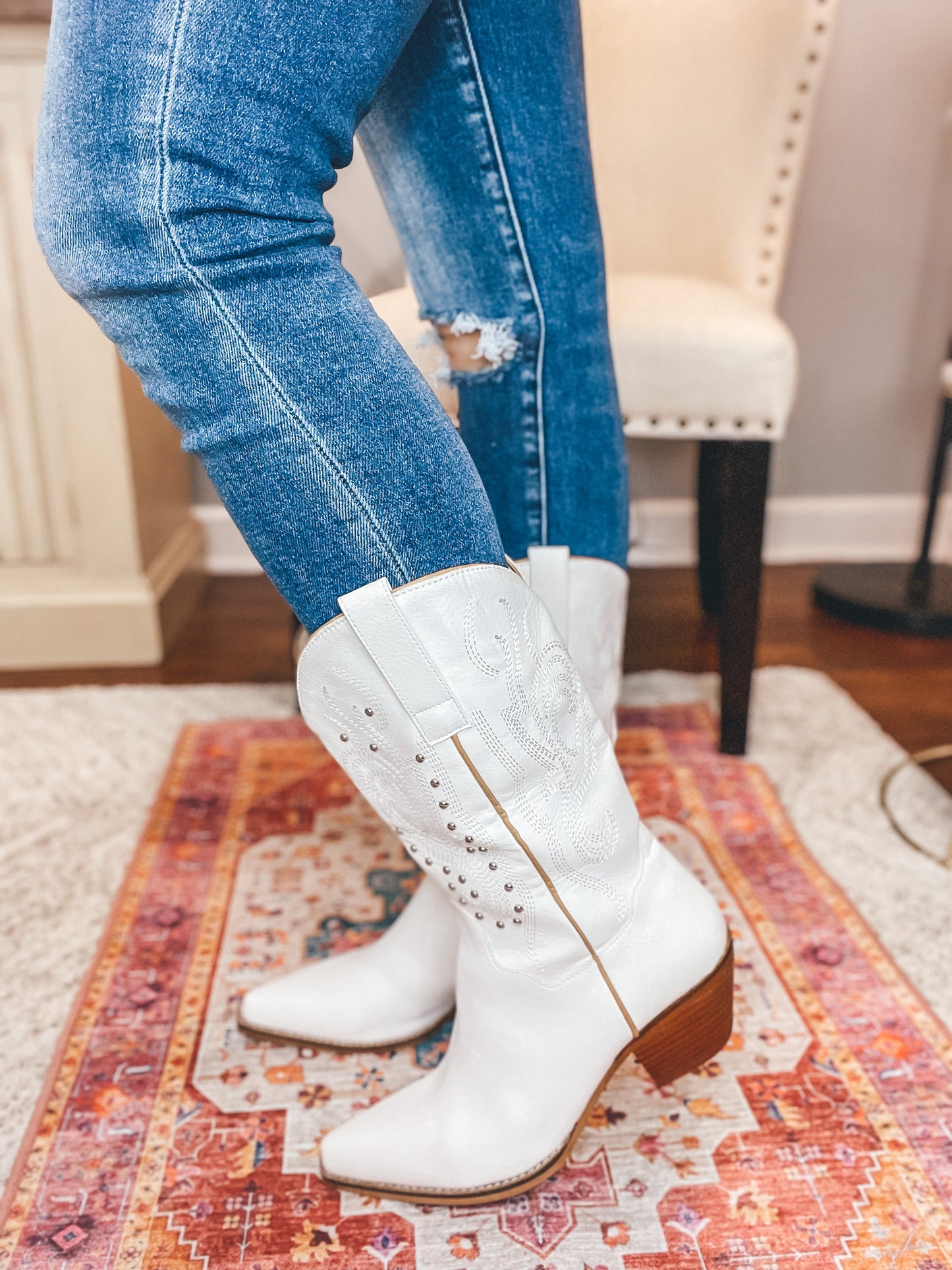 The Lainey Stud Detail Western Boots White