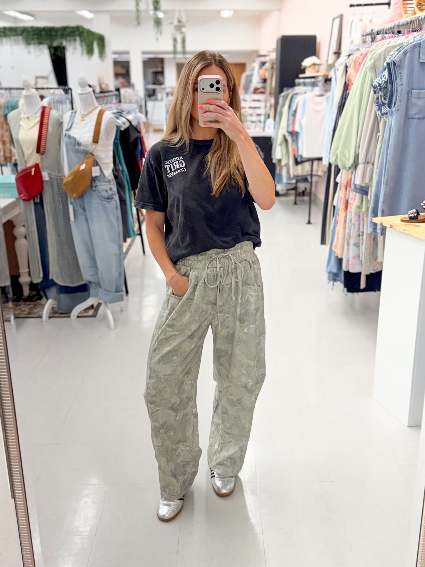 Backroads Home Camouflage Barrel French Terry Knit Pants Olive
