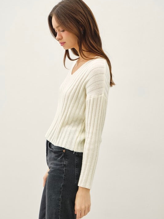 Simply Pretty Ribbed V-Neck Sweater Cream