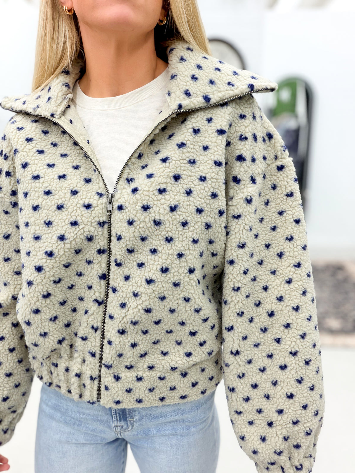 Risk Taker Heart Detail Sherpa Jacket Cream