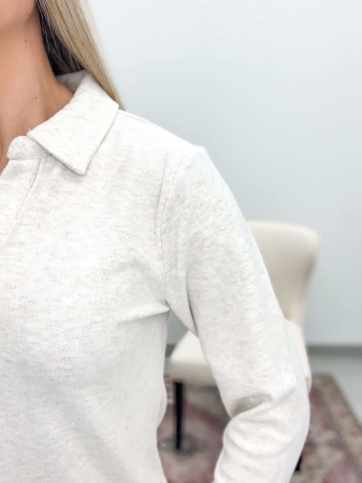 The Alaine Top Light Heather Oatmeal