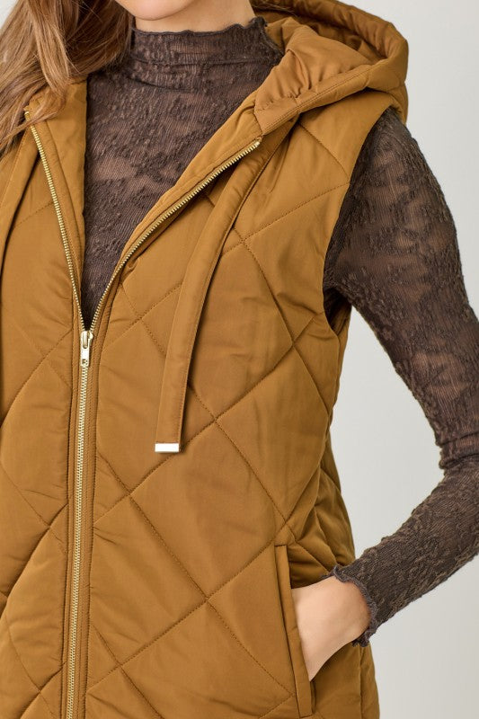 This Way Quilted Puffer Long Hooded Vest Spicy Latte