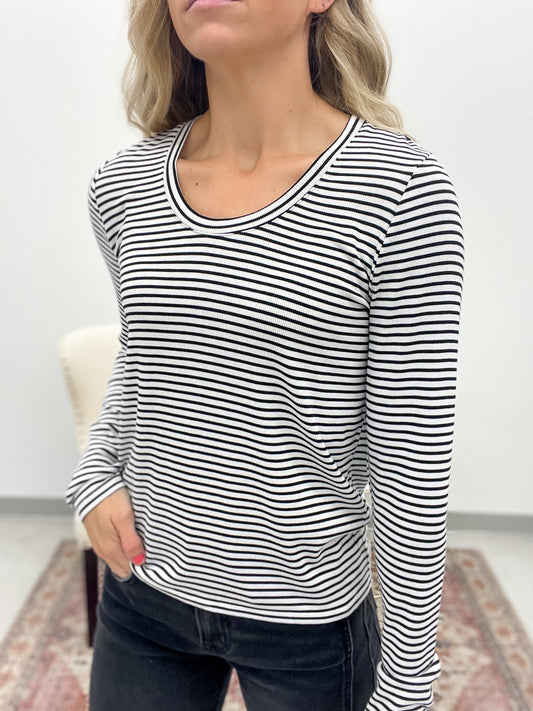 The Lauren Ribbed Top White Black Stripe