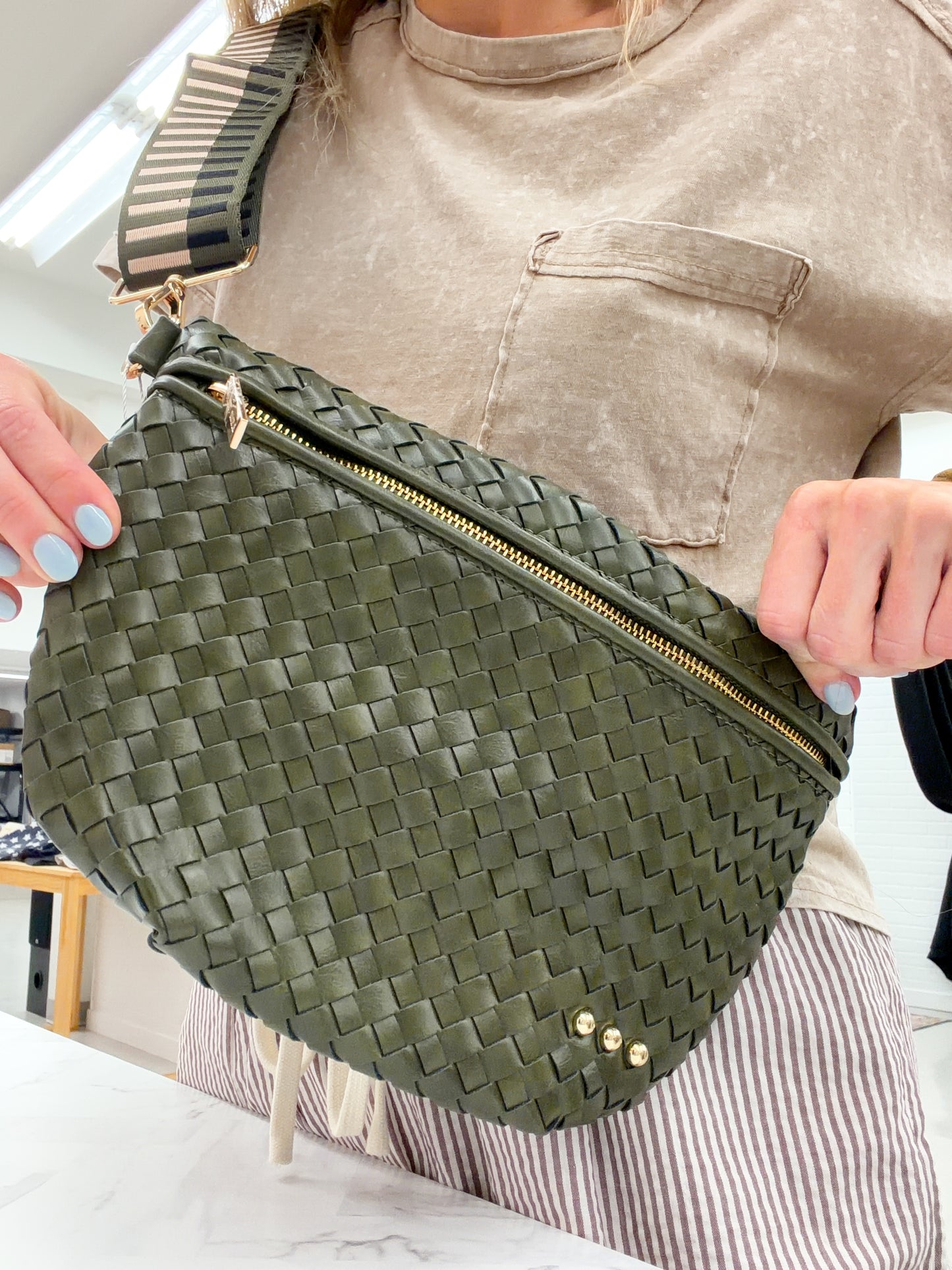 The Westlyn Woven Bum Bag Olive