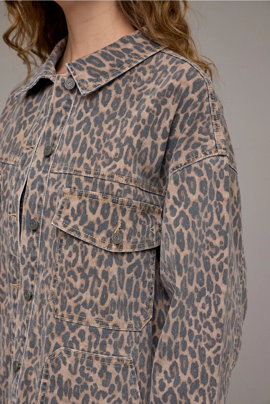 Hidden Cheetah Print Oversized Jacket