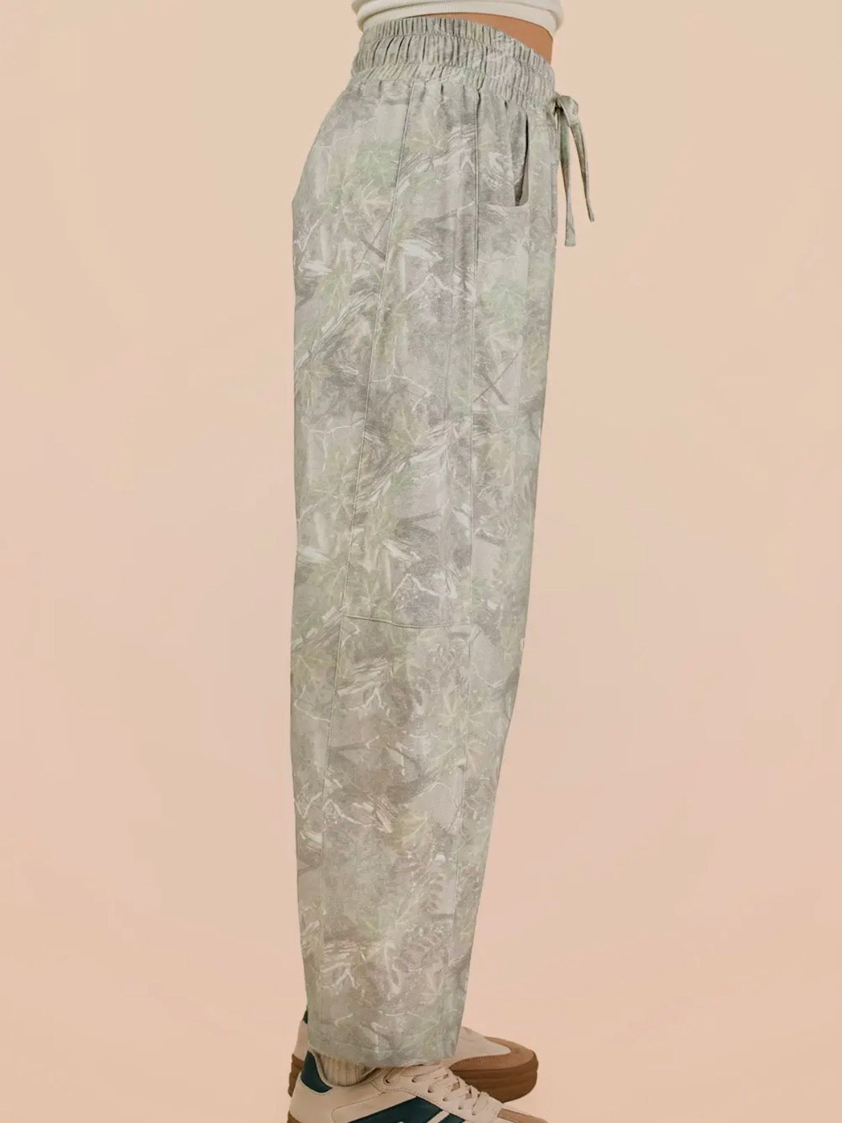 Backroads Home Camouflage Barrel French Terry Knit Pants Olive