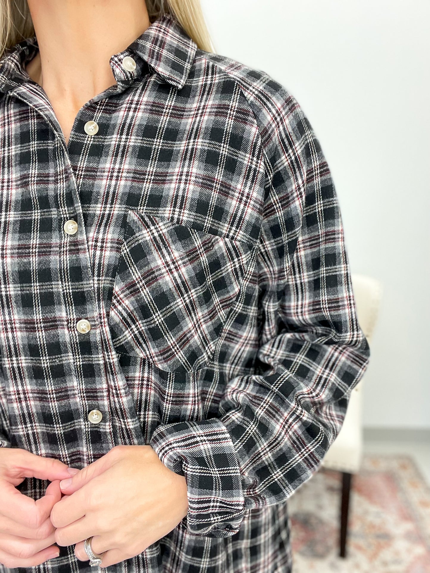 The Abrie Plaid Shirt Gray/Red