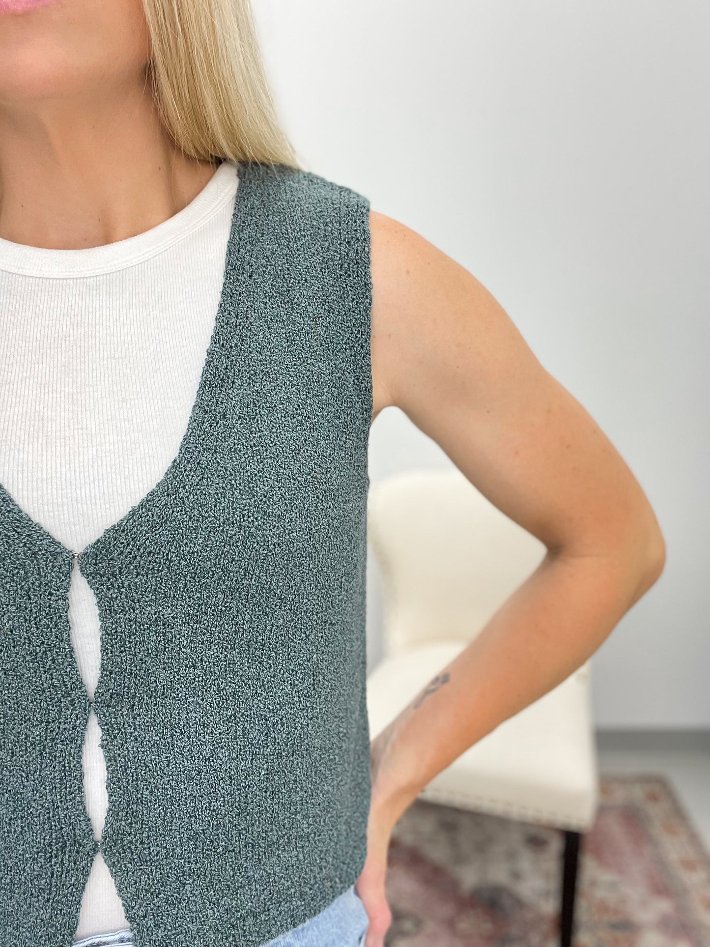 Stay Close Hook & Eye Knit Sweater Vest Jade