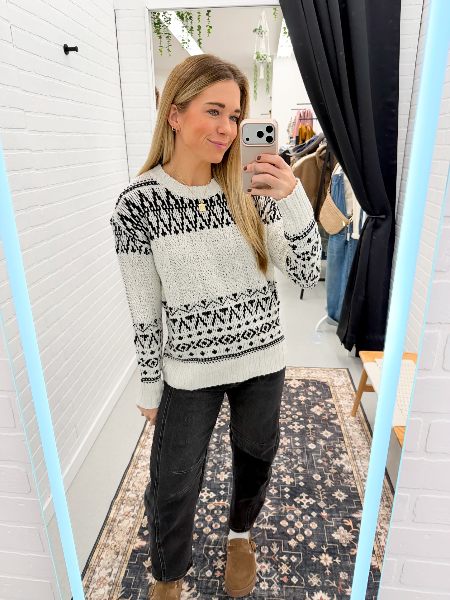 Glow Up Cozy Knit Sweater Black/Ivory