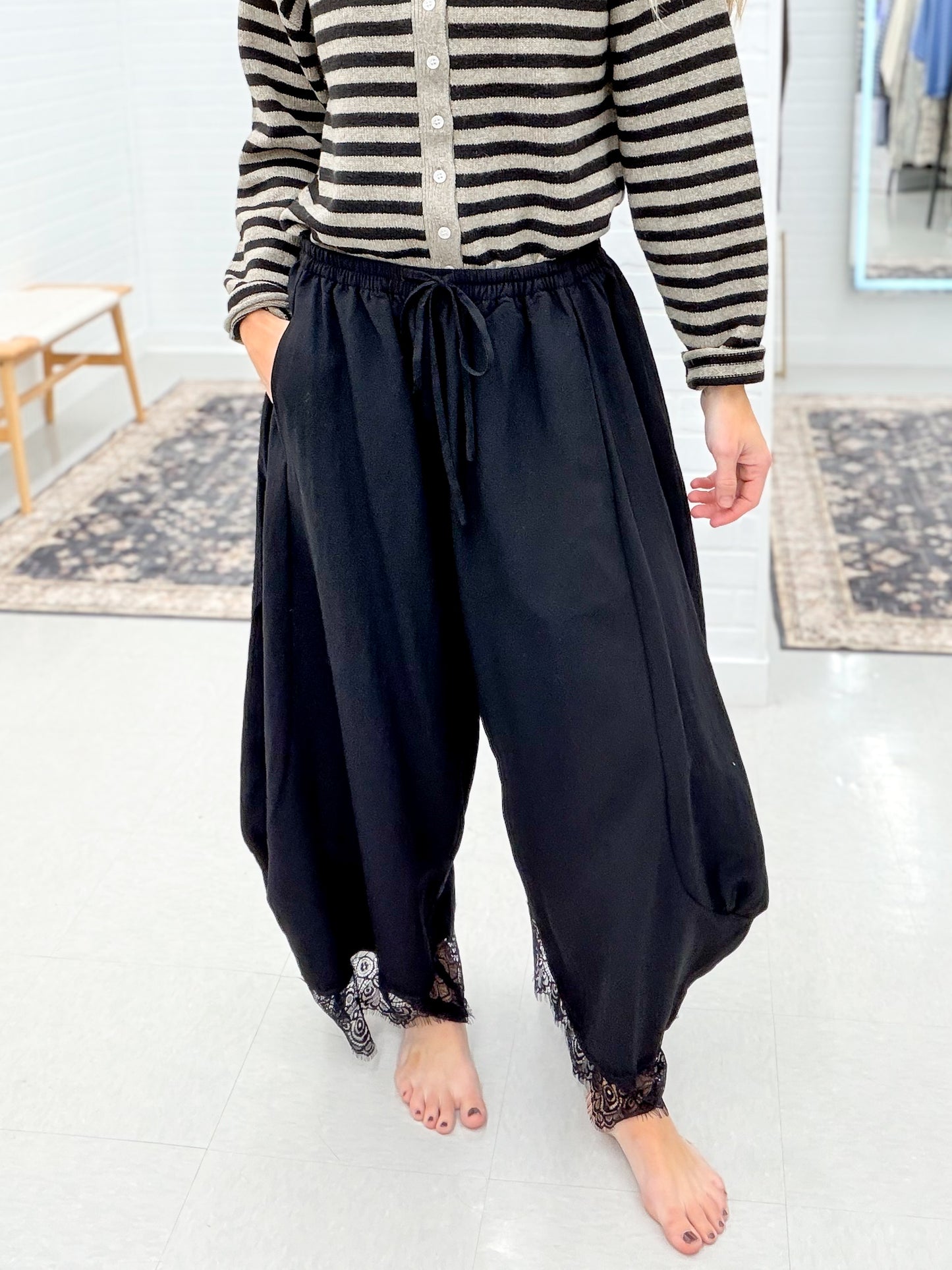 Her Song Flowy Balloon Leg Pants With Lace Trim Black