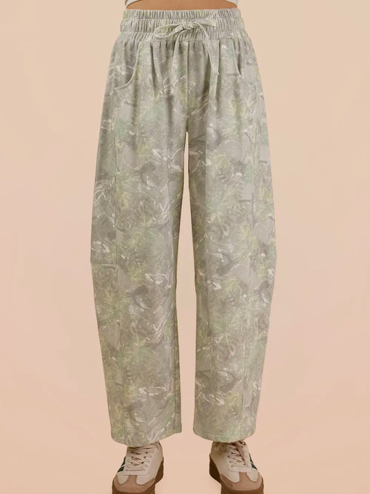 Backroads Home Camouflage Barrel French Terry Knit Pants Olive