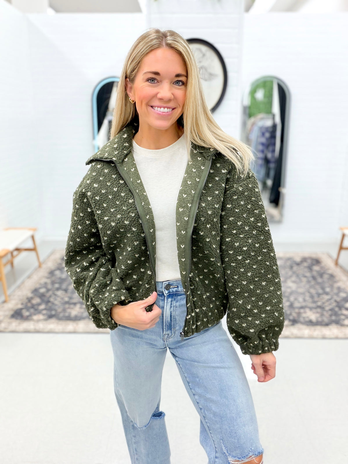 Risk Taker Heart Detail Sherpa Jacket Olive