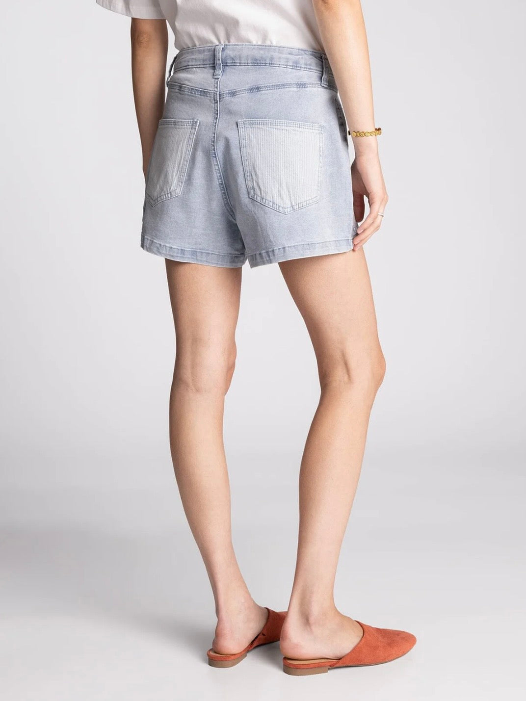 The Poppy Shorts Blue White Stripe