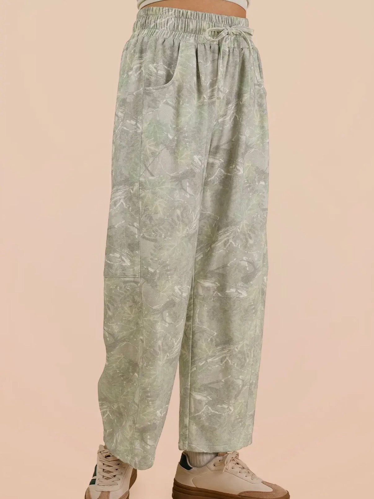 Backroads Home Camouflage Barrel French Terry Knit Pants Olive