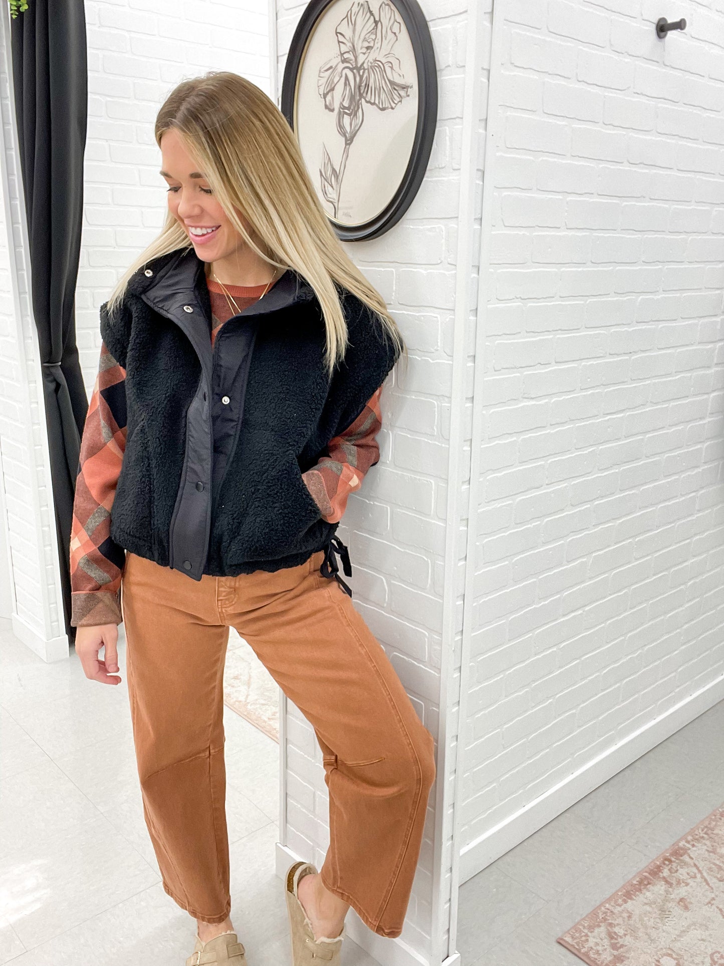 This Day Sherpa Vest Tie-Up Side Detail Black