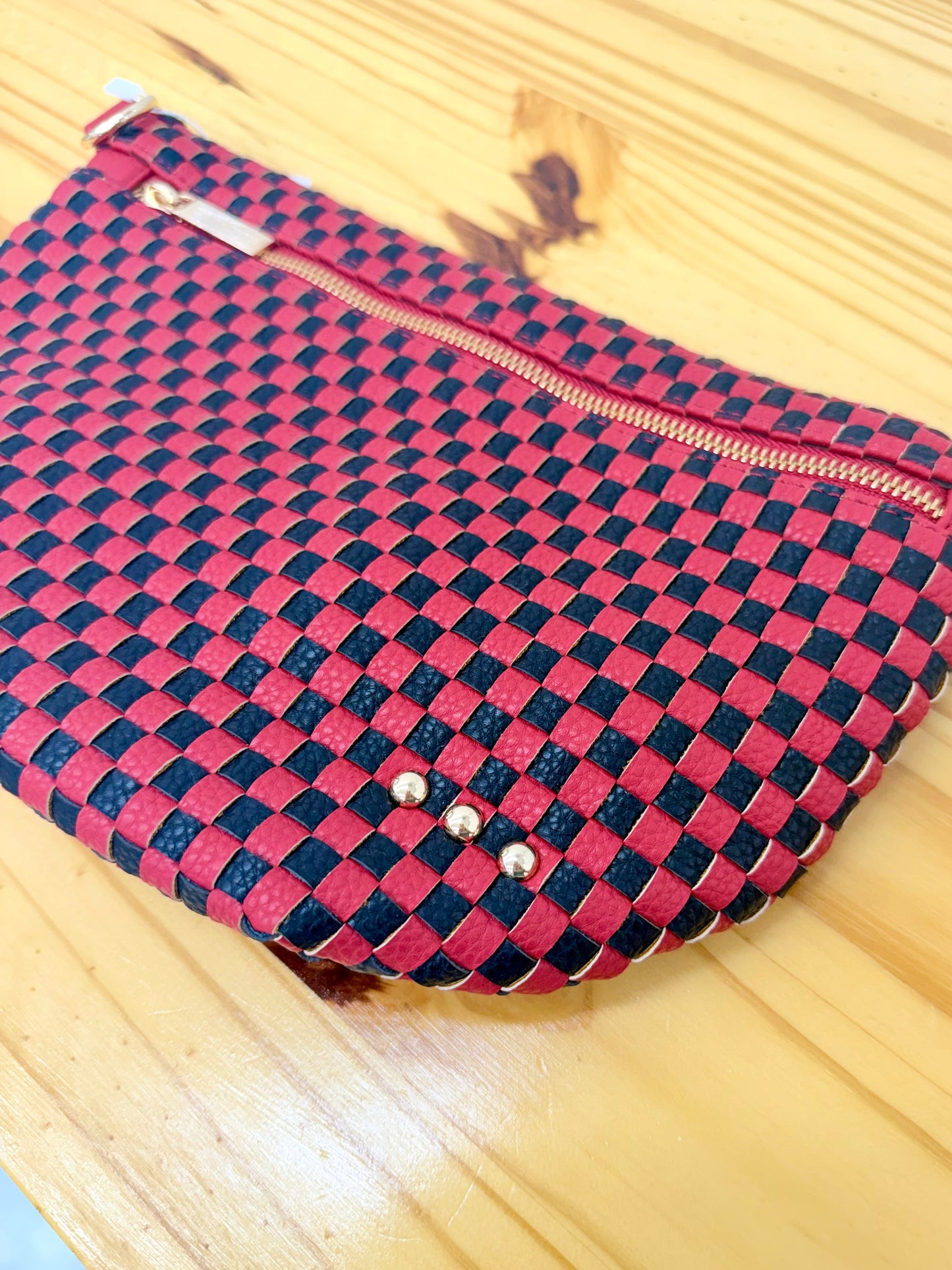 The Westlyn Woven Bum Bag Checkered Red/Black