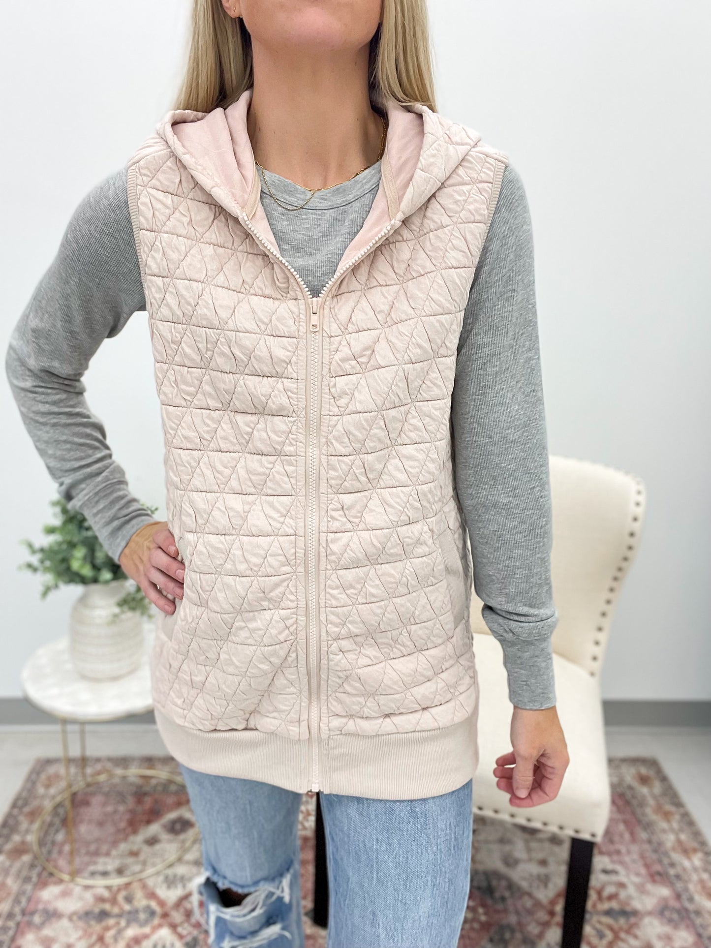 Looking For You Quilted Vest Ivory Blush