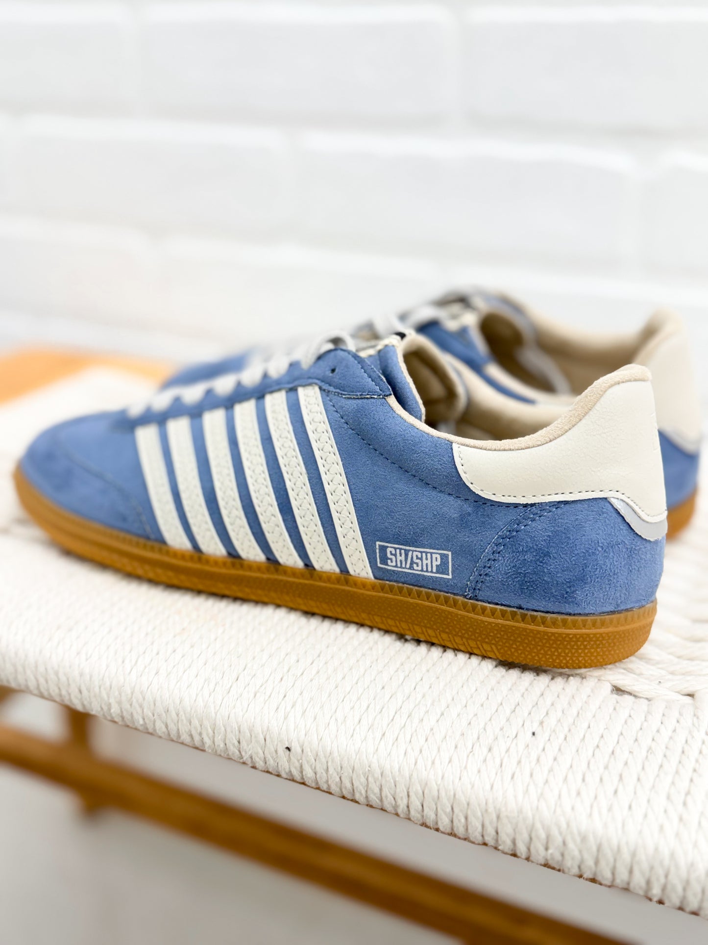 The Stevie Sneakers Blue Suede