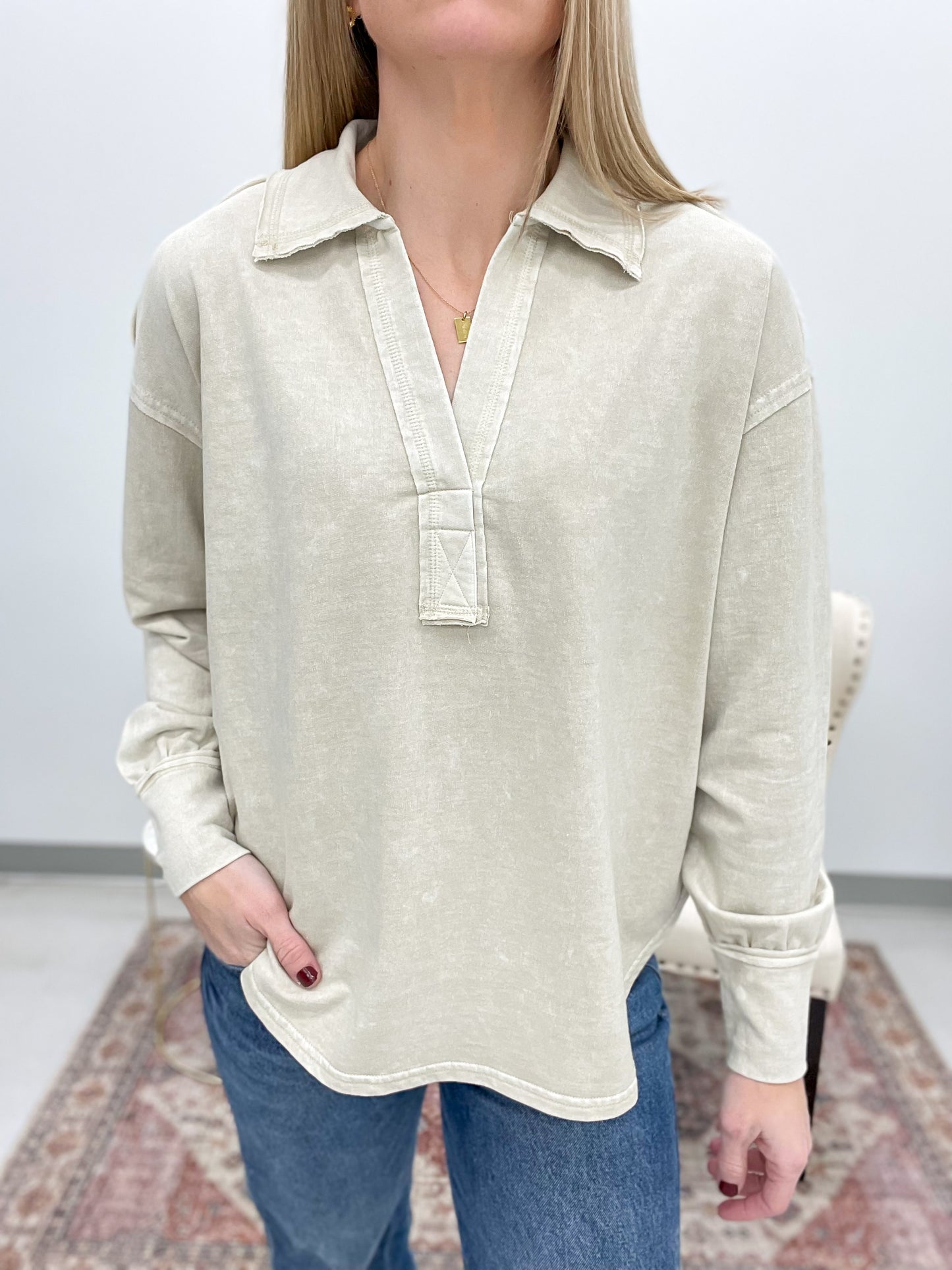 Down Time Mineral Wash V-Neck Top Oatmeal