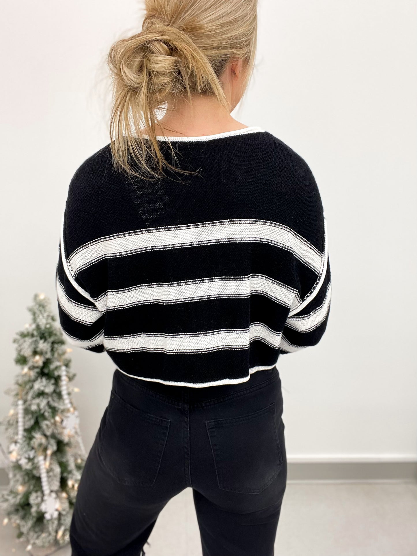 Never Late Striped Knit Crop Sweater Black/Cream