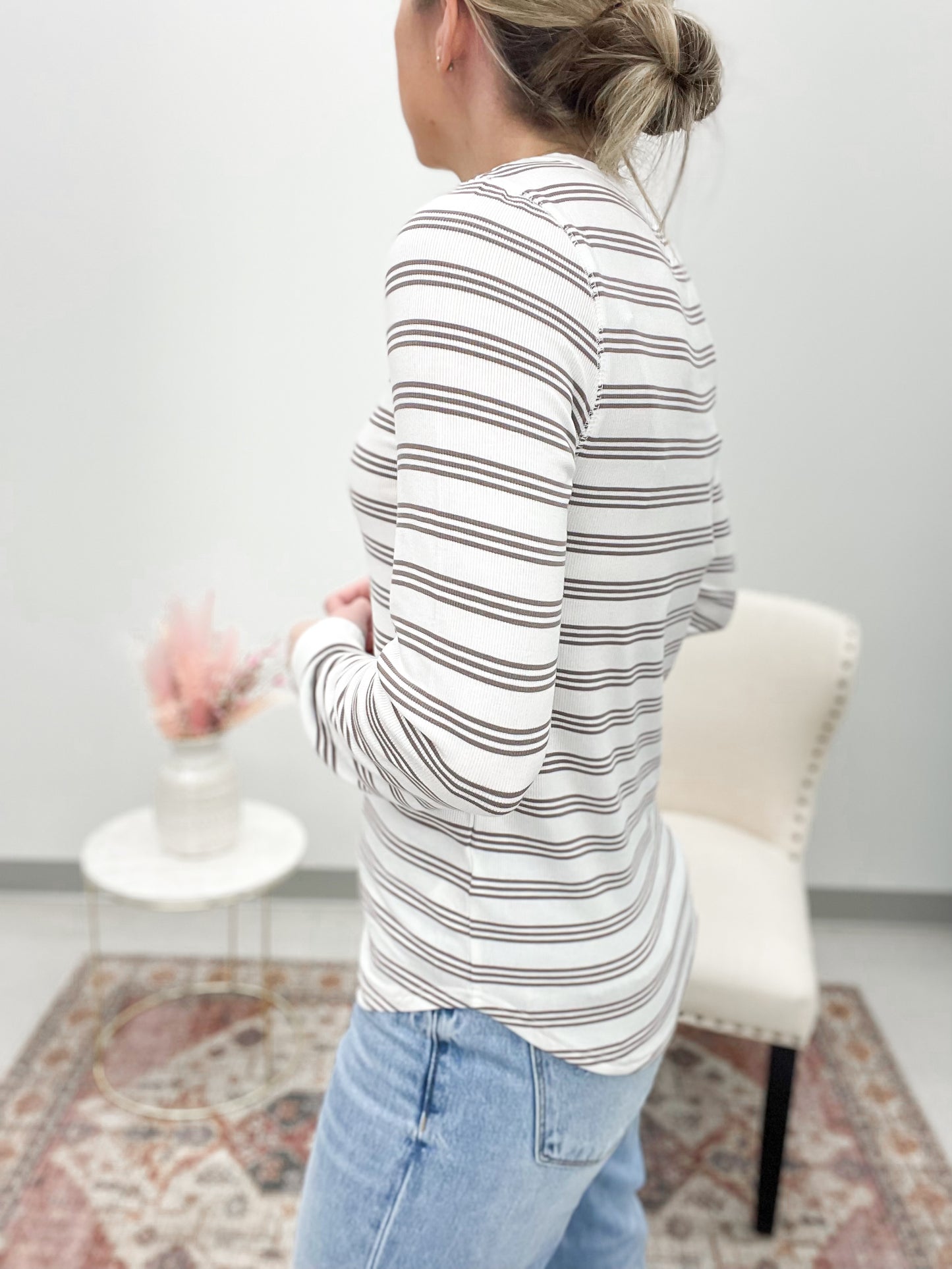 The Stacy Ribbed Top White Taupe