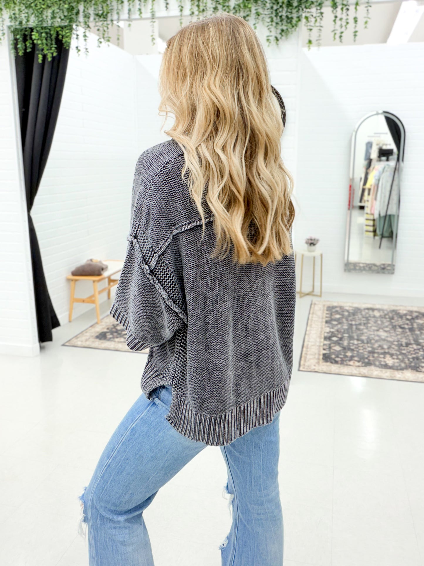 Sloane Washed V-Neck Short Sleeve Sweater Charcoal