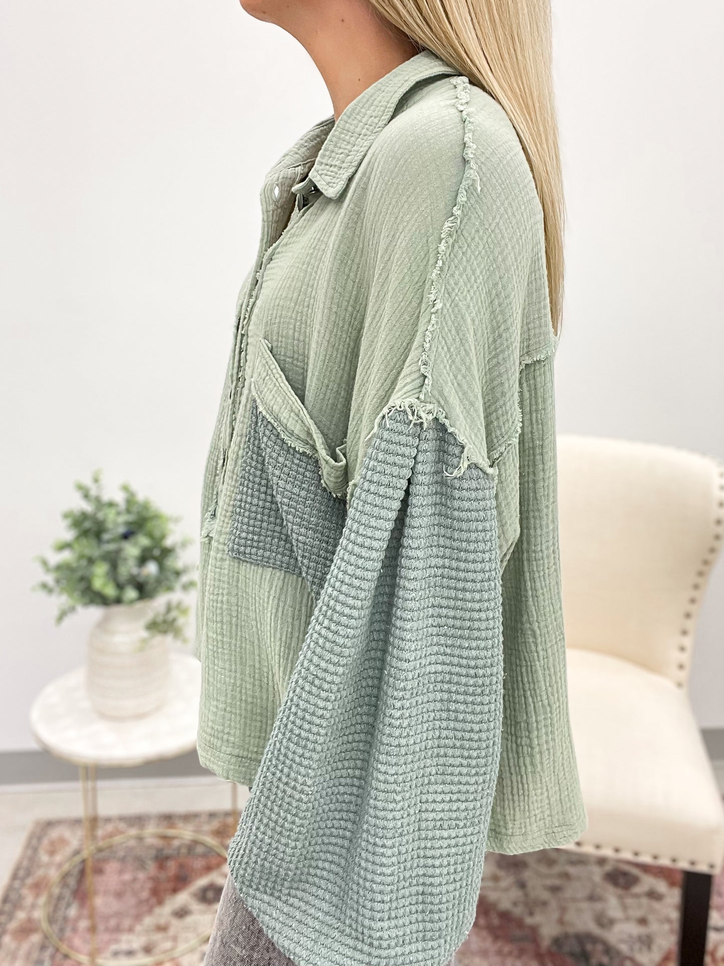 Mixed Up Cotton Gauze Thermal Top Sage