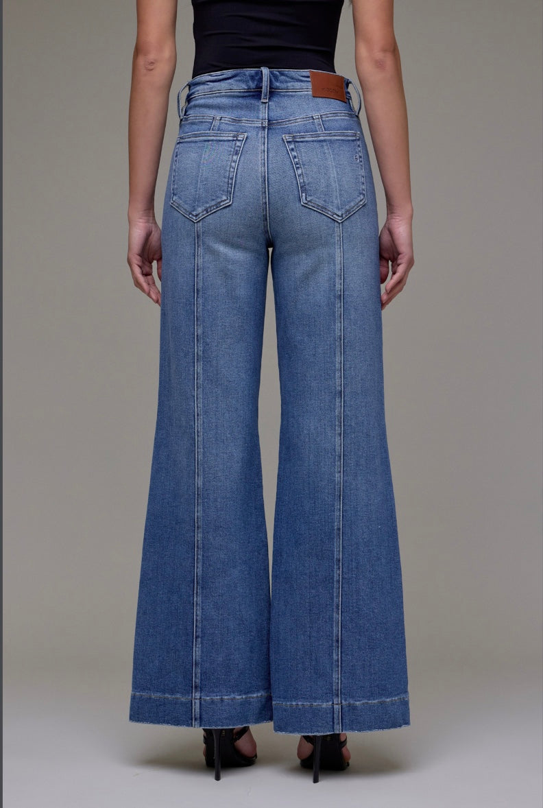 Hidden High Rise Happi Seam Detail Flare Jeans Medium Wash