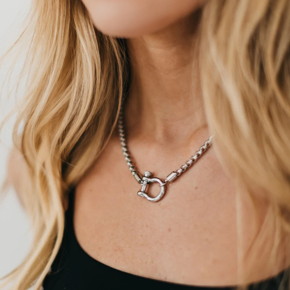 Lucky Me Horseshoe Waterproof Toggle Necklace Silver