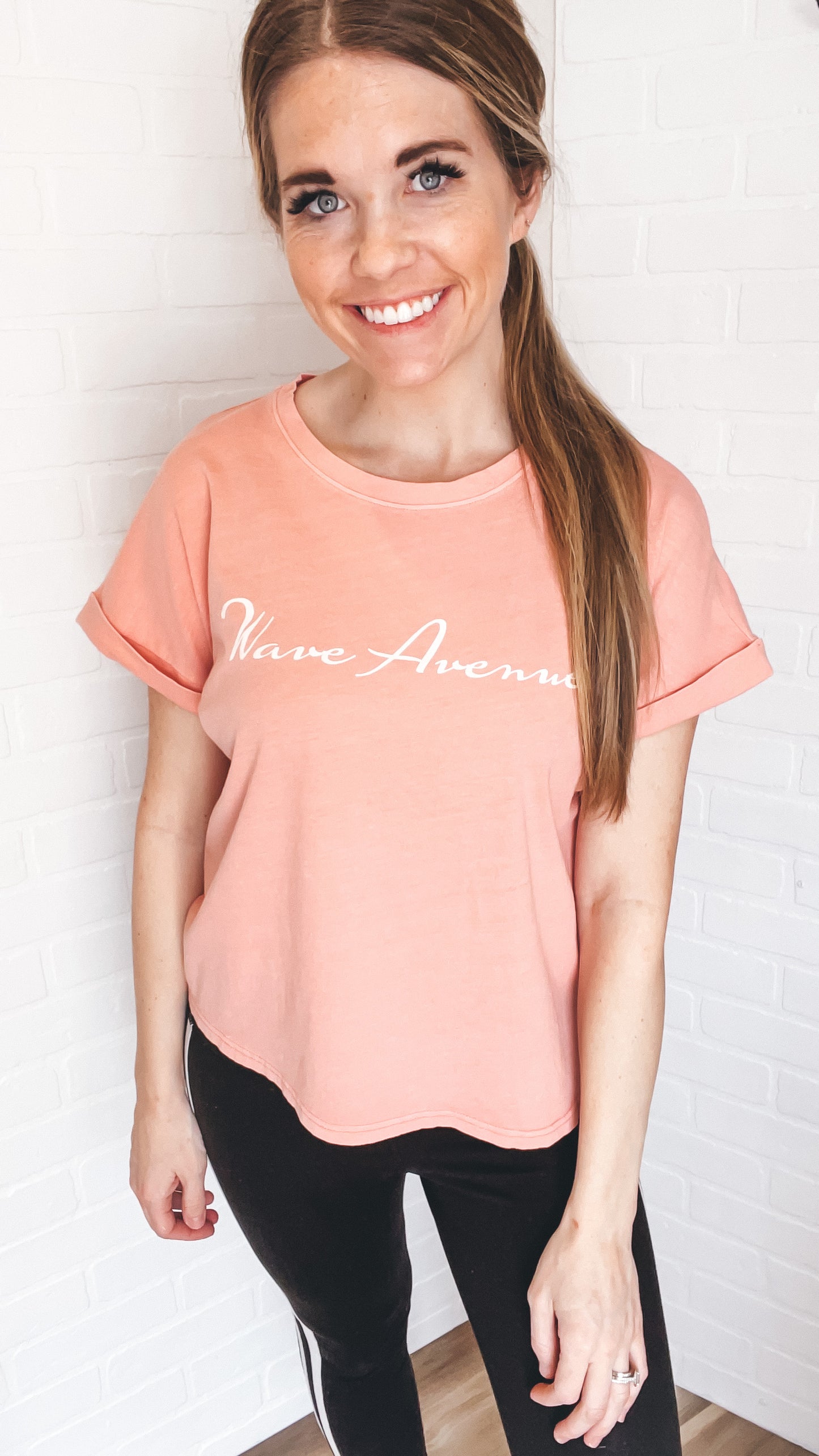 Wave Avenue Washed Long Crop Tee Light Pink
